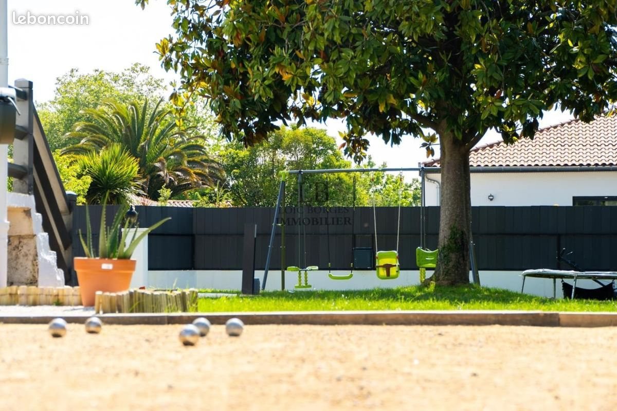 Maison à vendre, 300m², Saint-Martin-de-Seignanx