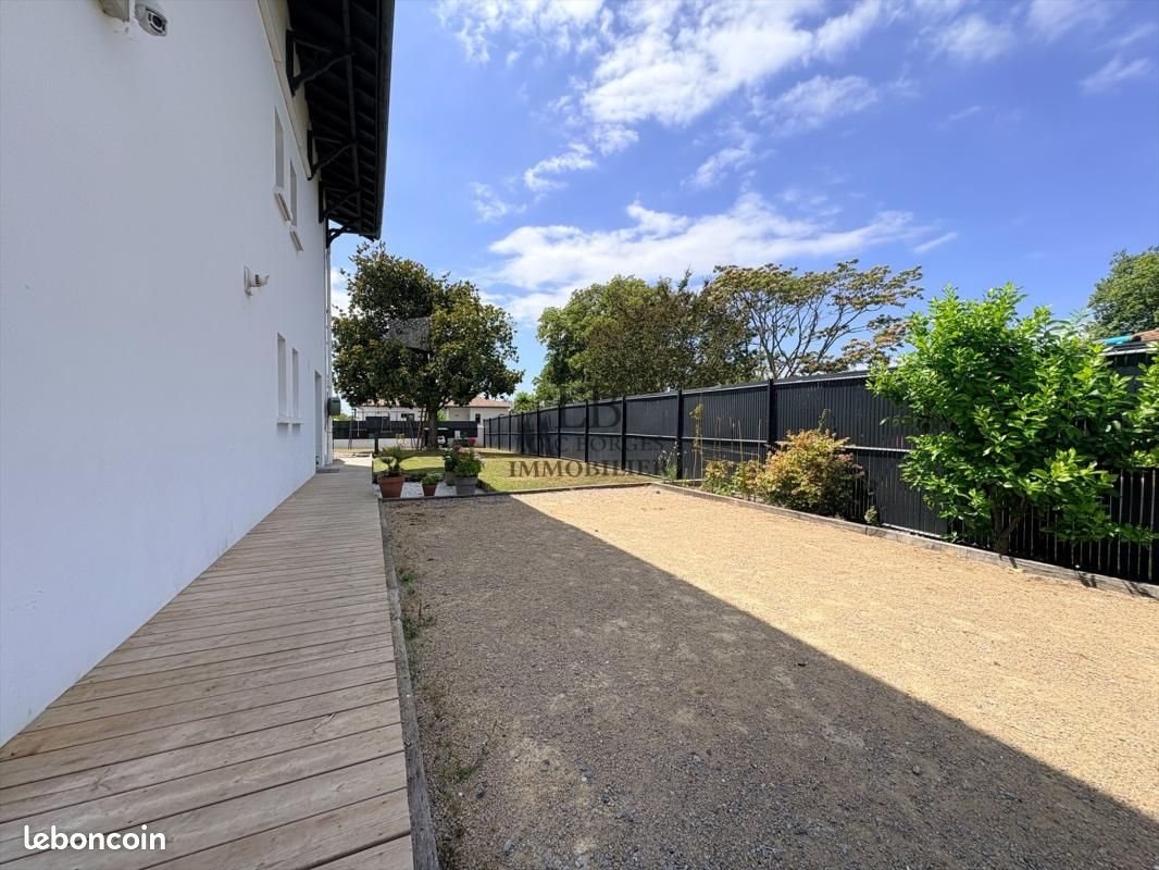 Maison à vendre, 300m², Saint-Martin-de-Seignanx