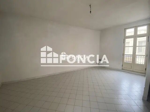 Appartement à louer, 75m², Béziers