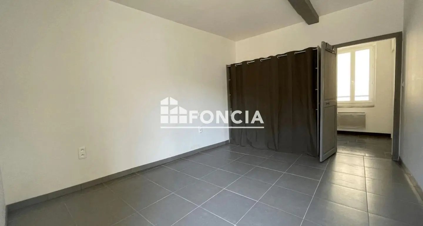 Appartement à louer, 52m², Villegailhenc