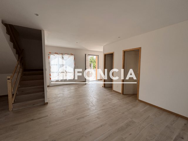 Maison à louer, 82m², Saint-Clar-de-Rivière