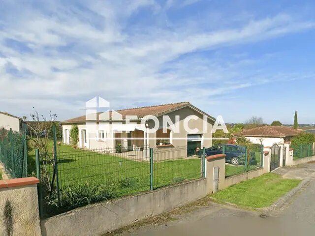 Maison à louer, 114m², Lombez