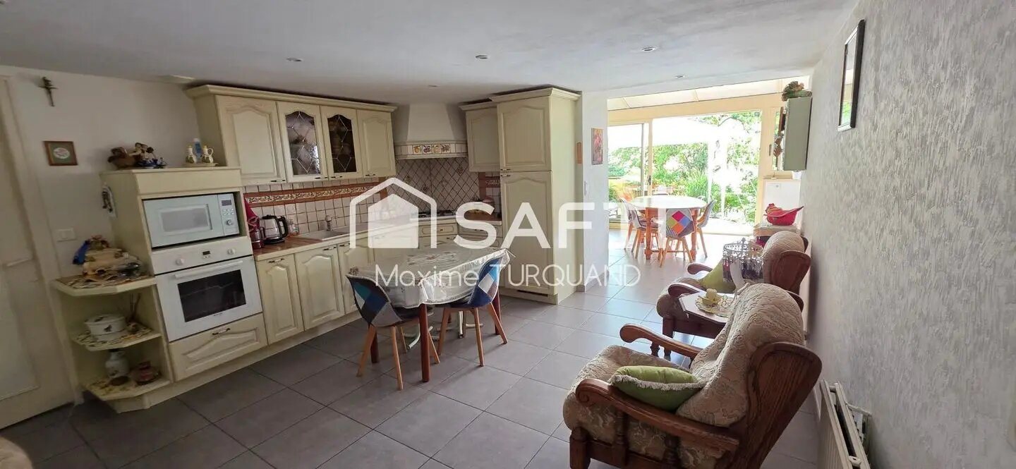 Maison à vendre, 169m², Saint-Paul-en-Gâtine