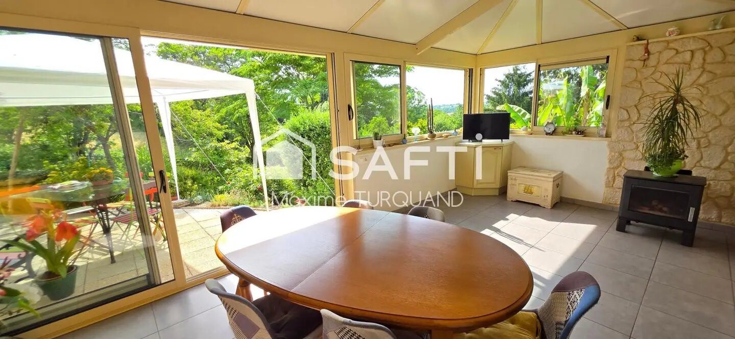 Maison à vendre, 169m², Saint-Paul-en-Gâtine