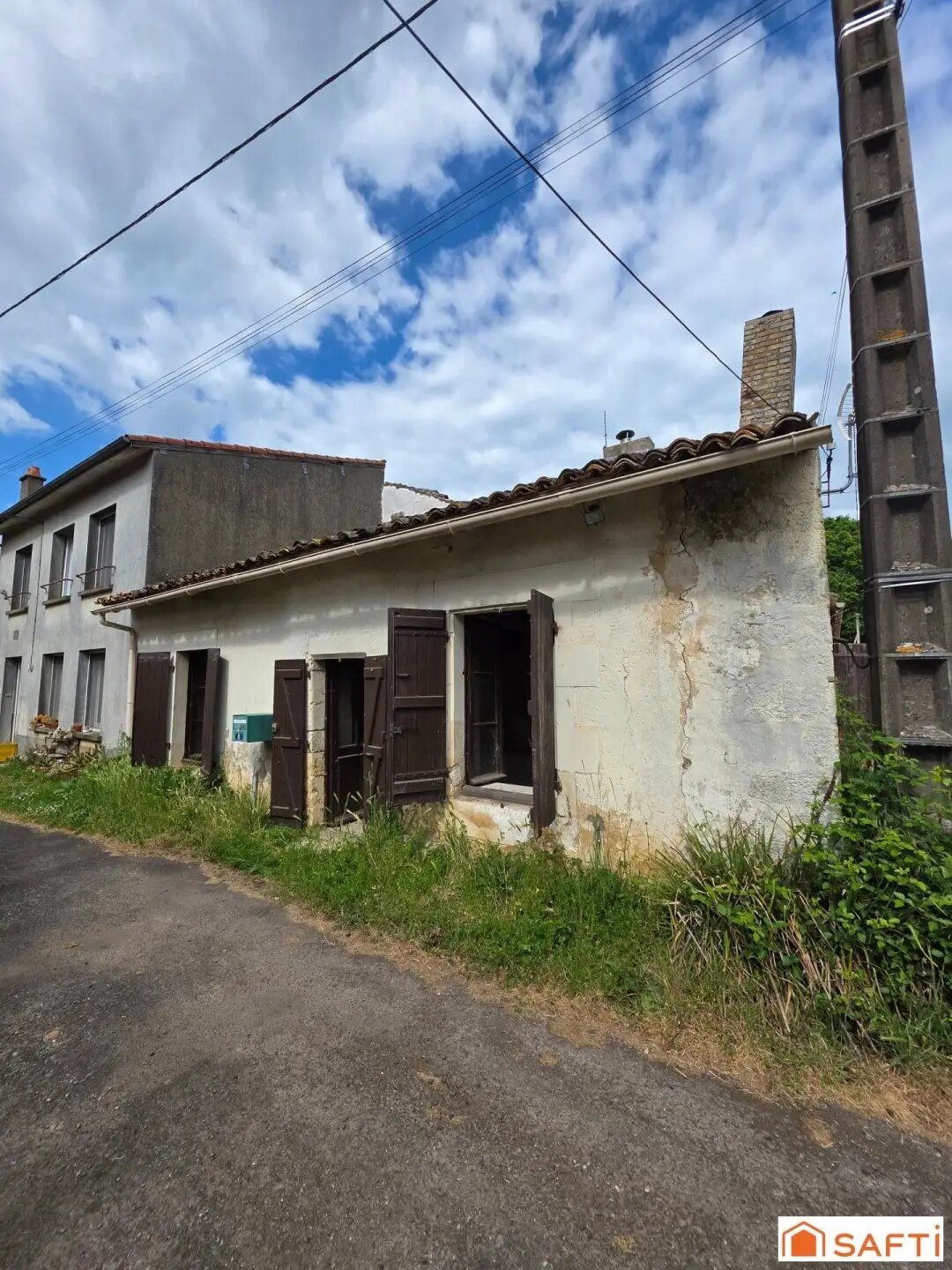 Maison à vendre, 45m², Lusignan