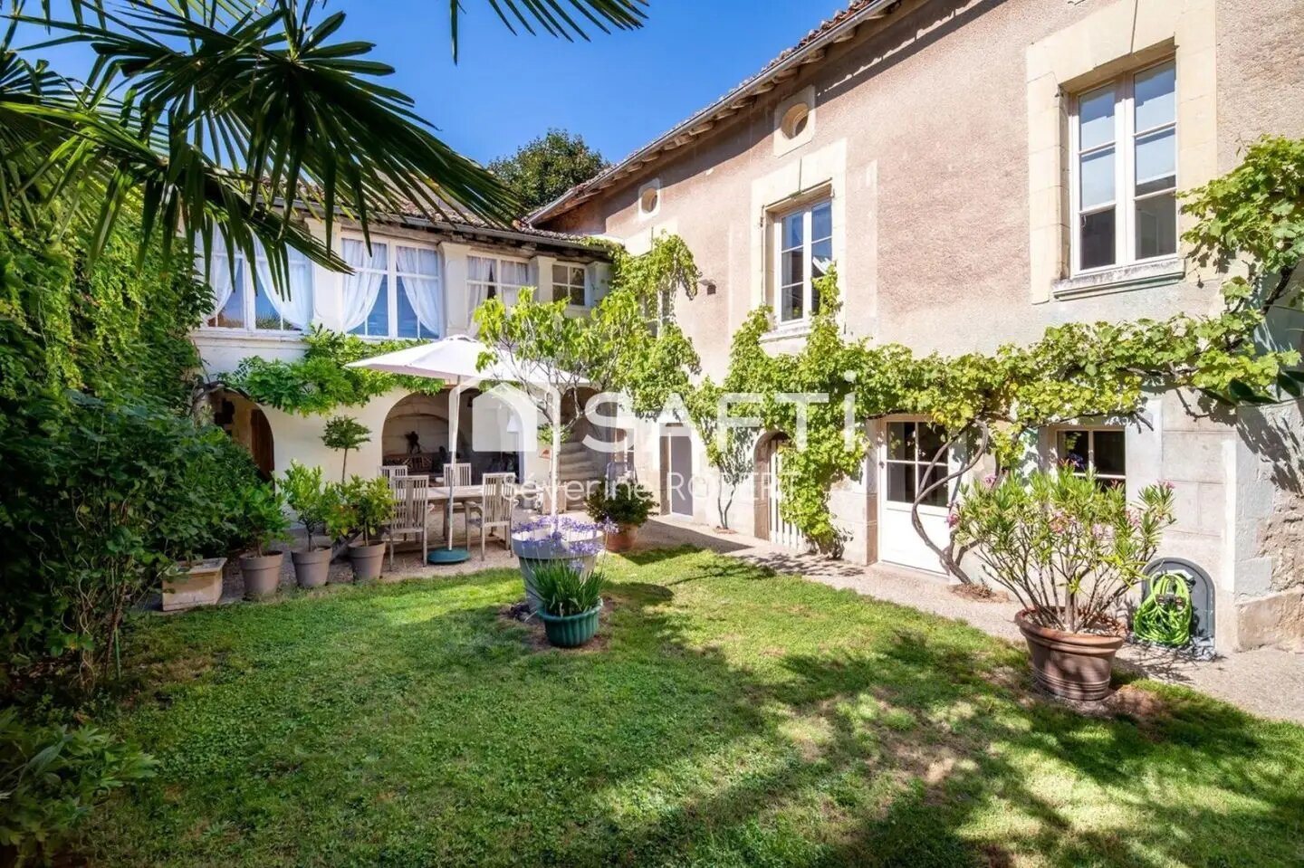 Maison à vendre, 263m², Loudun