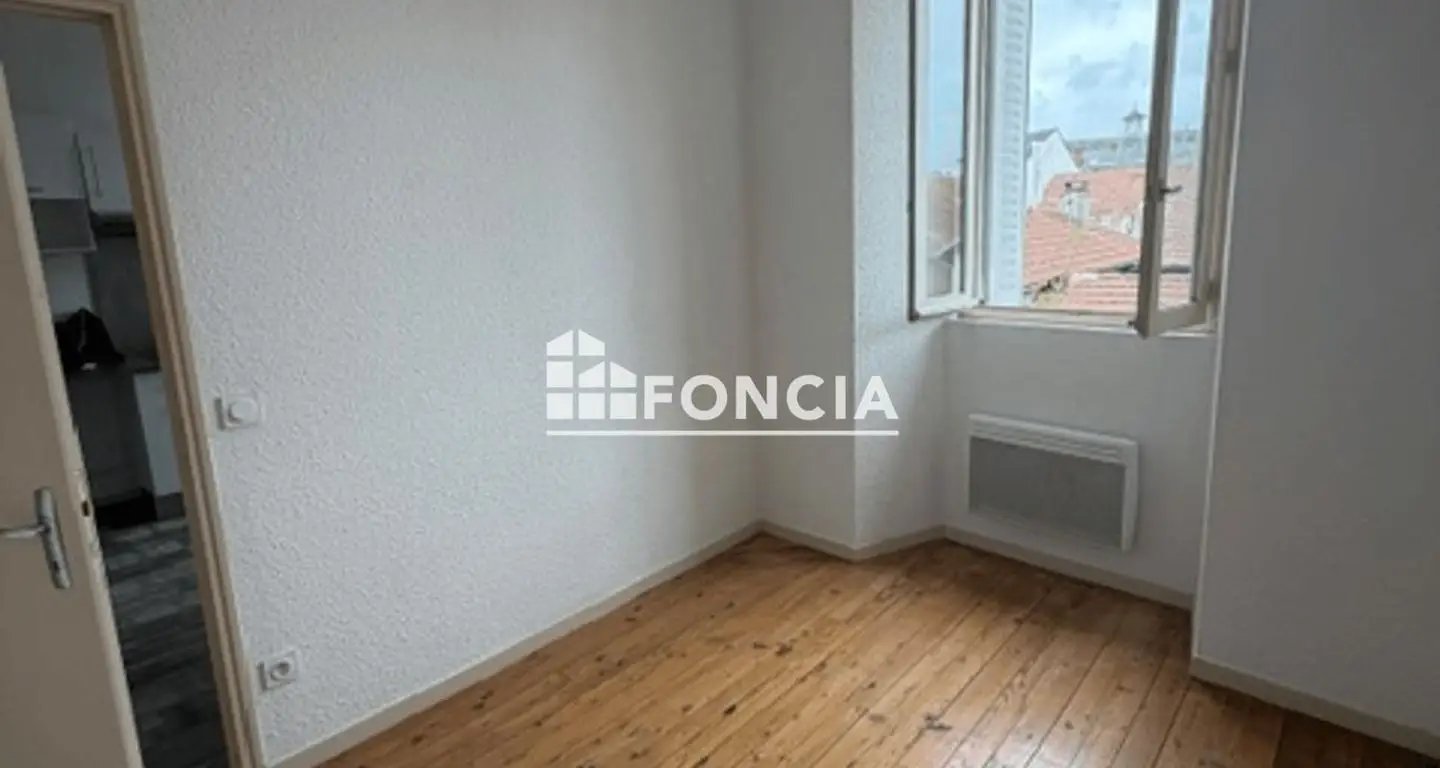 Appartement à louer, 22m², Tarbes