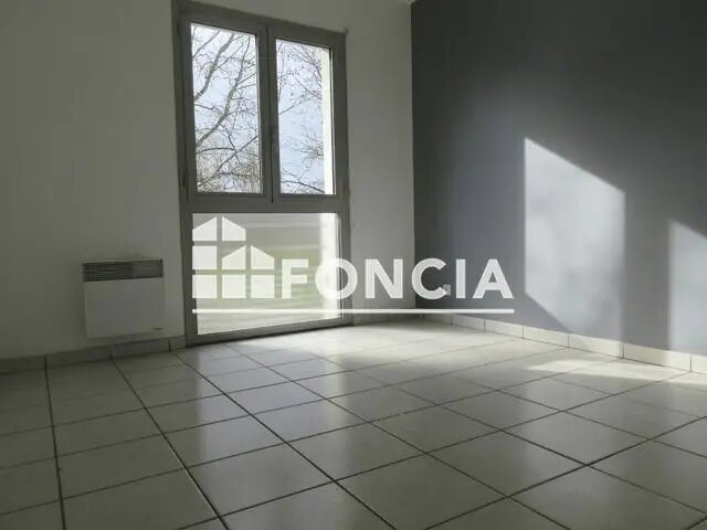 Appartement à louer, 66m², Oloron-Sainte-Marie