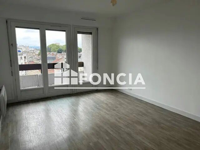 Appartement à louer, 81m², Tarbes
