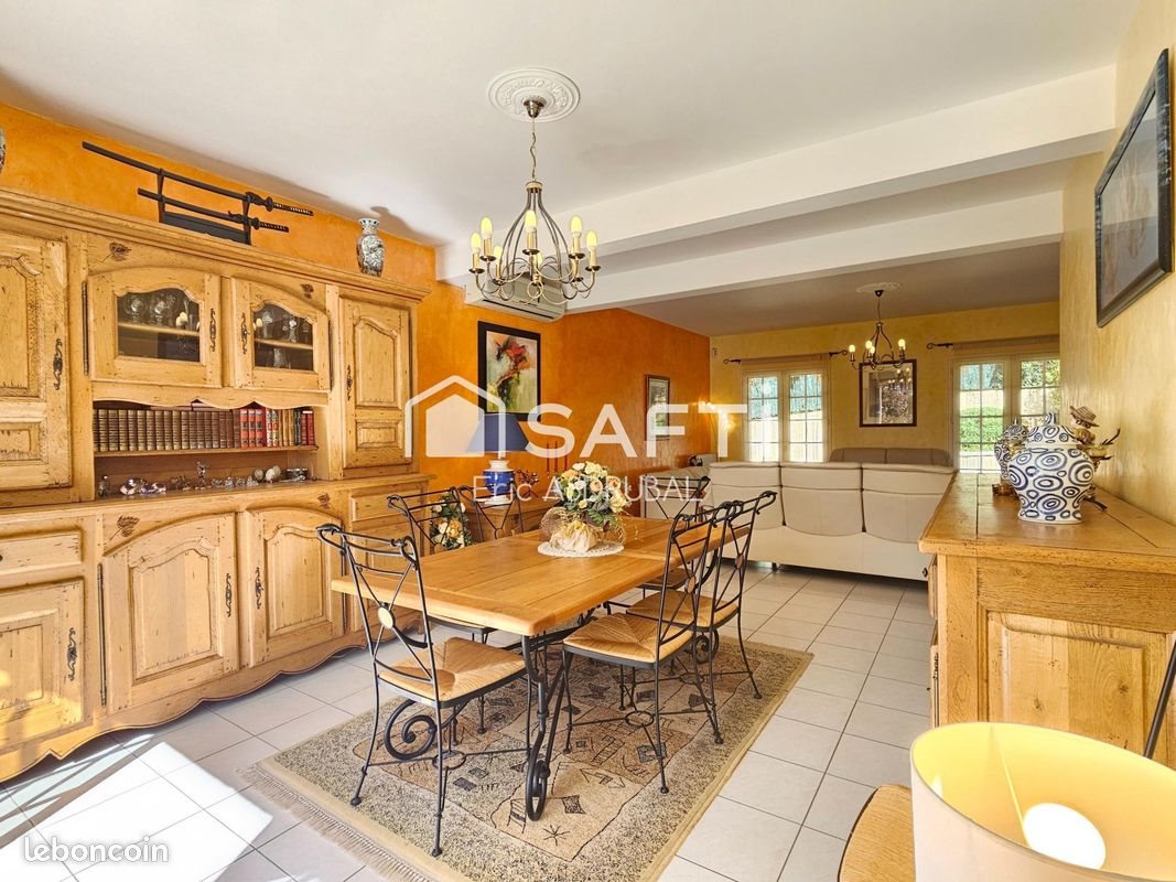 Maison à vendre, 200m², Sarlat-la-Canéda