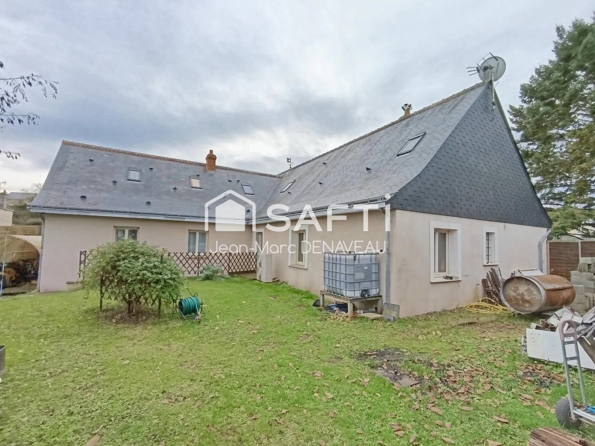 Maison à vendre, 198m², Fontevraud-l'Abbaye