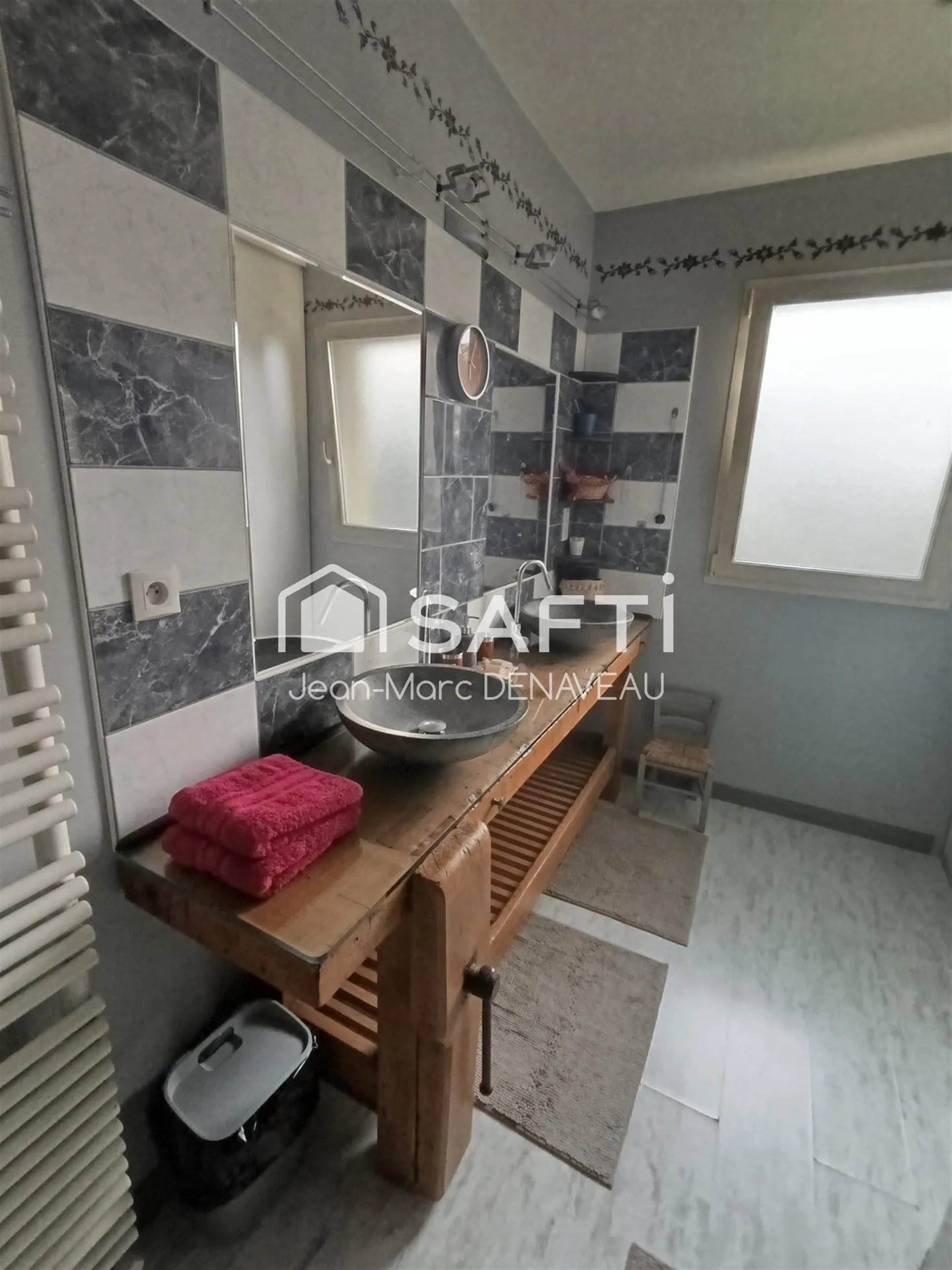 Maison à vendre, 198m², Fontevraud-l'Abbaye
