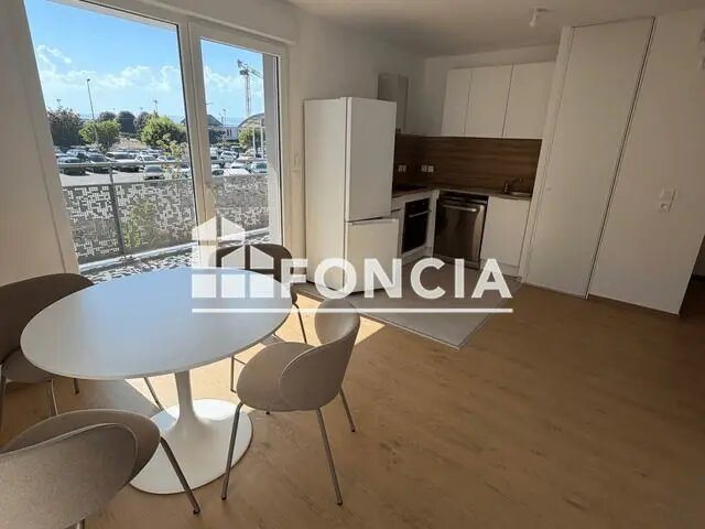 Appartement à louer, 60m², Publier