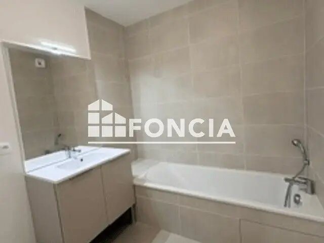 Appartement à louer, 60m², Publier