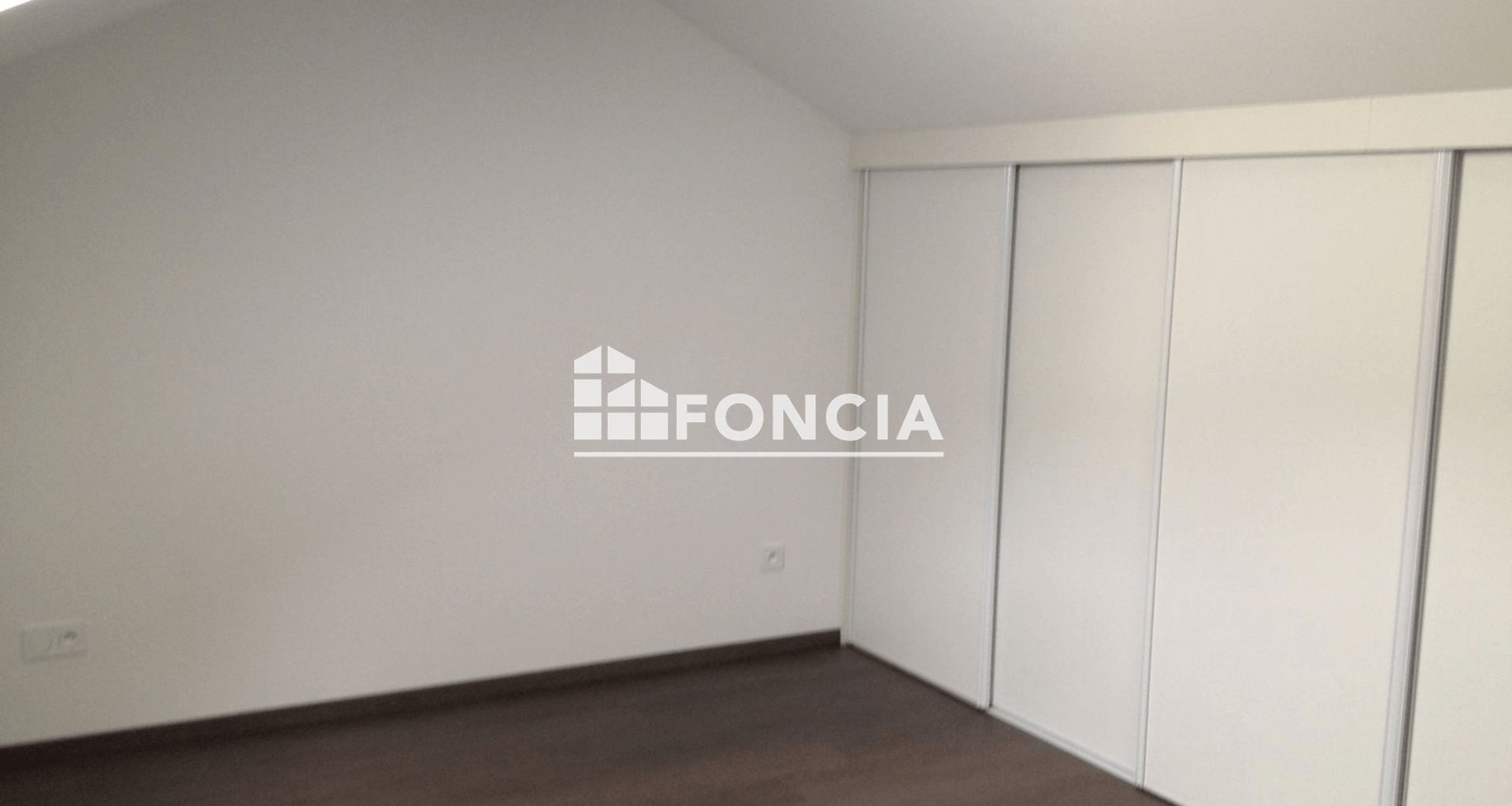 Appartement à louer, 50m², Collonges