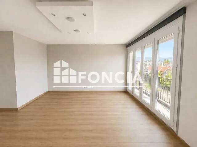 Appartement à louer, 75m², Ferney-Voltaire