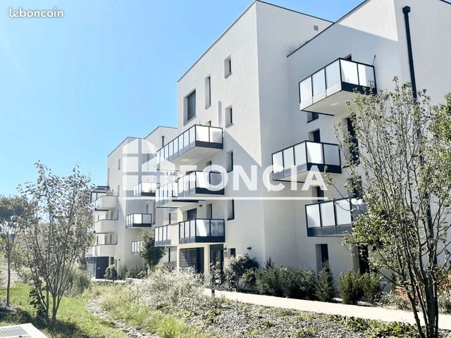 Appartement à louer, 80m², Ferney-Voltaire