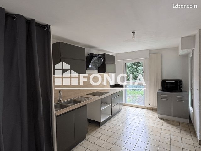 Appartement à louer, 76m², Cluses