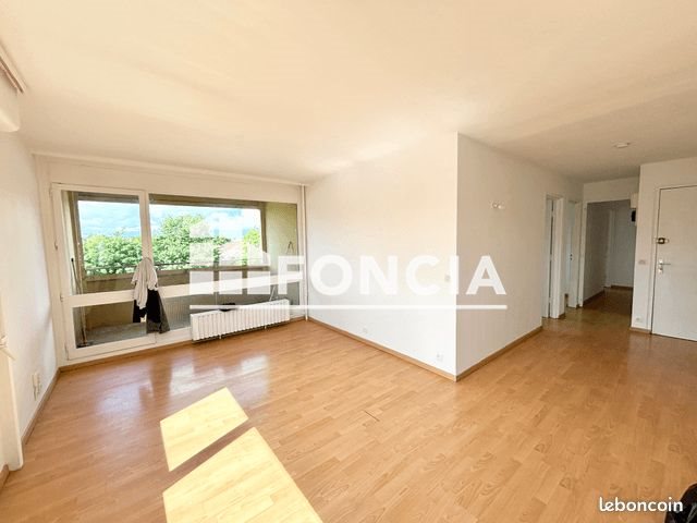 Appartement à louer, 75m², Ferney-Voltaire