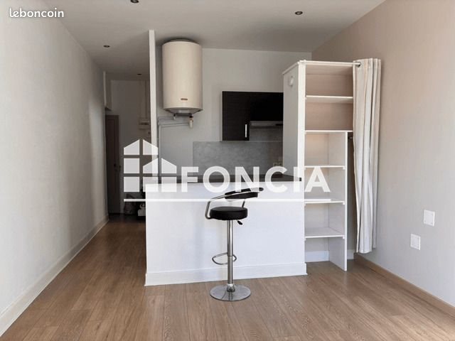 Appartement à louer, 26m², Pau