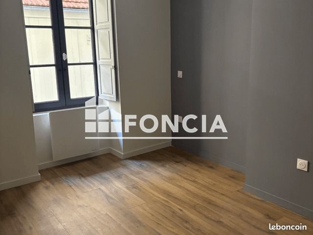 Appartement à louer, 53m², Pau