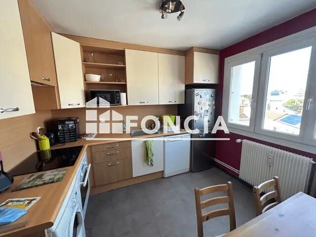 Appartement à louer, 74m², Dijon