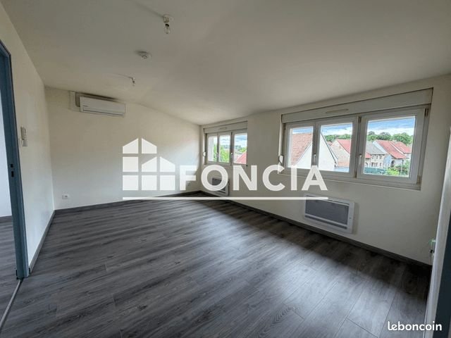 Appartement à louer, 45m², Fesches-le-Châtel