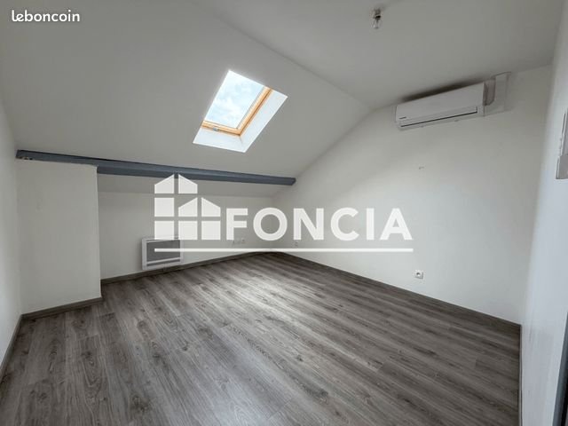 Appartement à louer, 45m², Fesches-le-Châtel