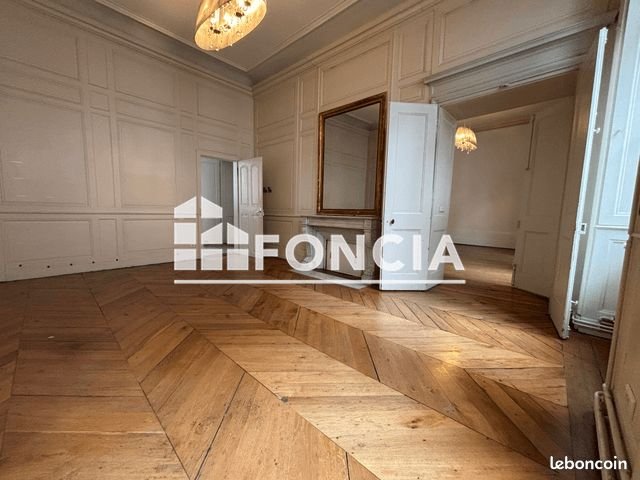 Appartement à louer, 120m², Besançon