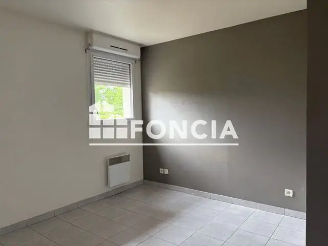 Appartement à louer, 37m², Raismes