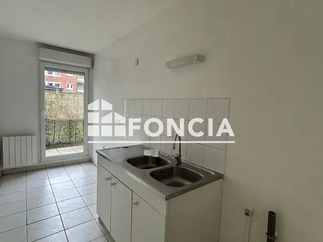 Appartement à louer, 77m², Lens