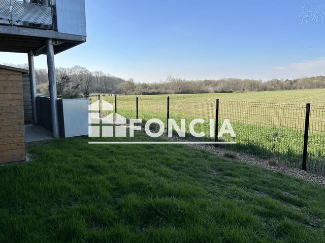 Appartement à louer, 67m², Dury