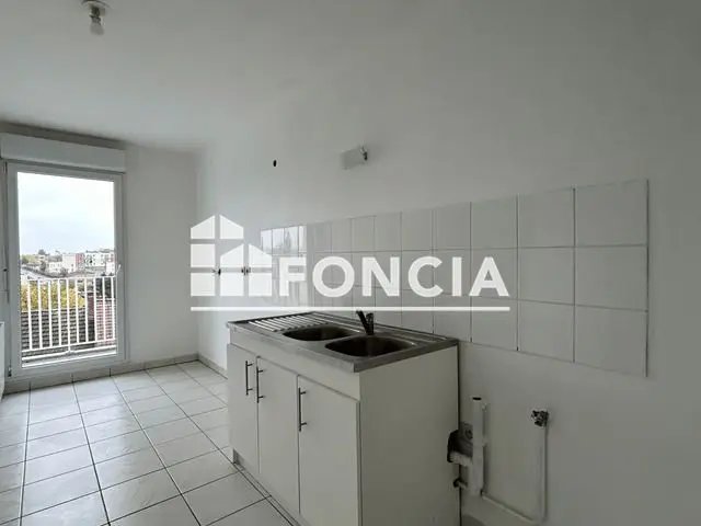 Appartement à louer, 74m², Lens