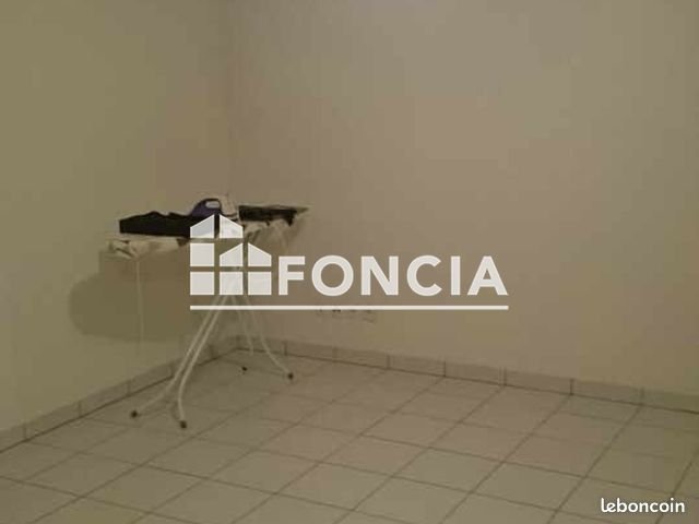 Appartement à louer, 42m², Cambrai