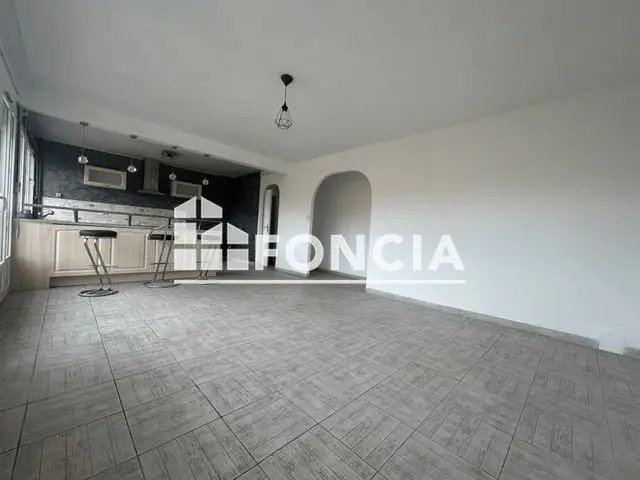 Appartement à louer, 68m², Lens