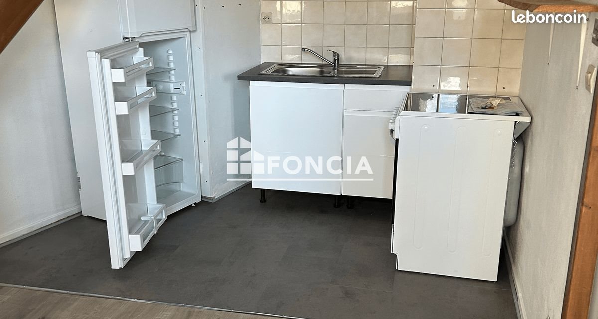 Appartement à louer, 26m², Saint-Etienne