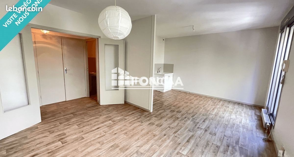 Appartement à louer, 32m², Saint-Etienne