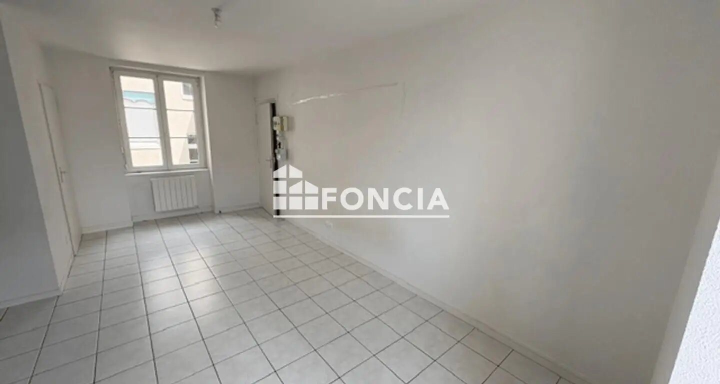 Appartement à louer, 49m², Saint-Etienne
