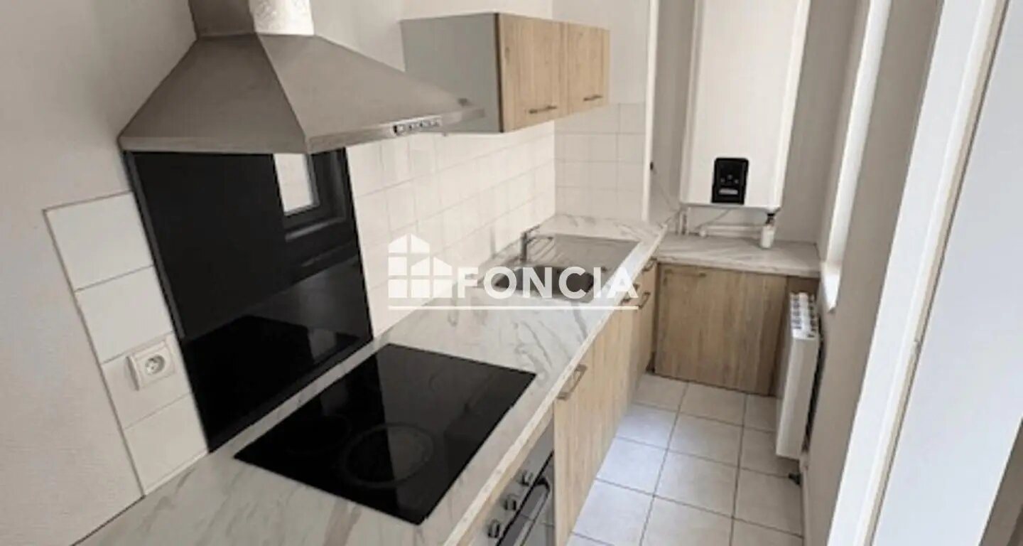 Appartement à louer, 49m², Saint-Etienne