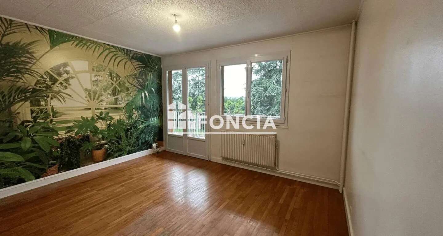 Appartement à louer, 74m², Le Coteau