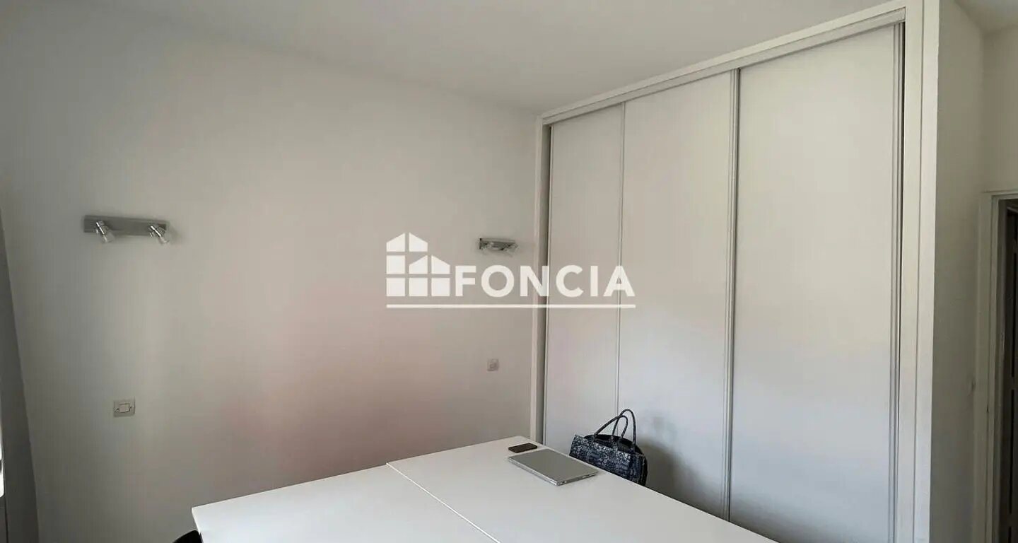Appartement à louer, 143m², Roanne