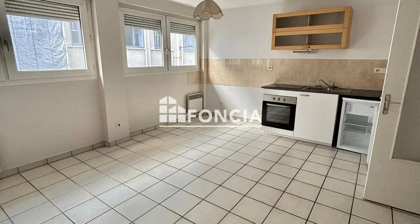Appartement à louer, 44m², Saint-Étienne