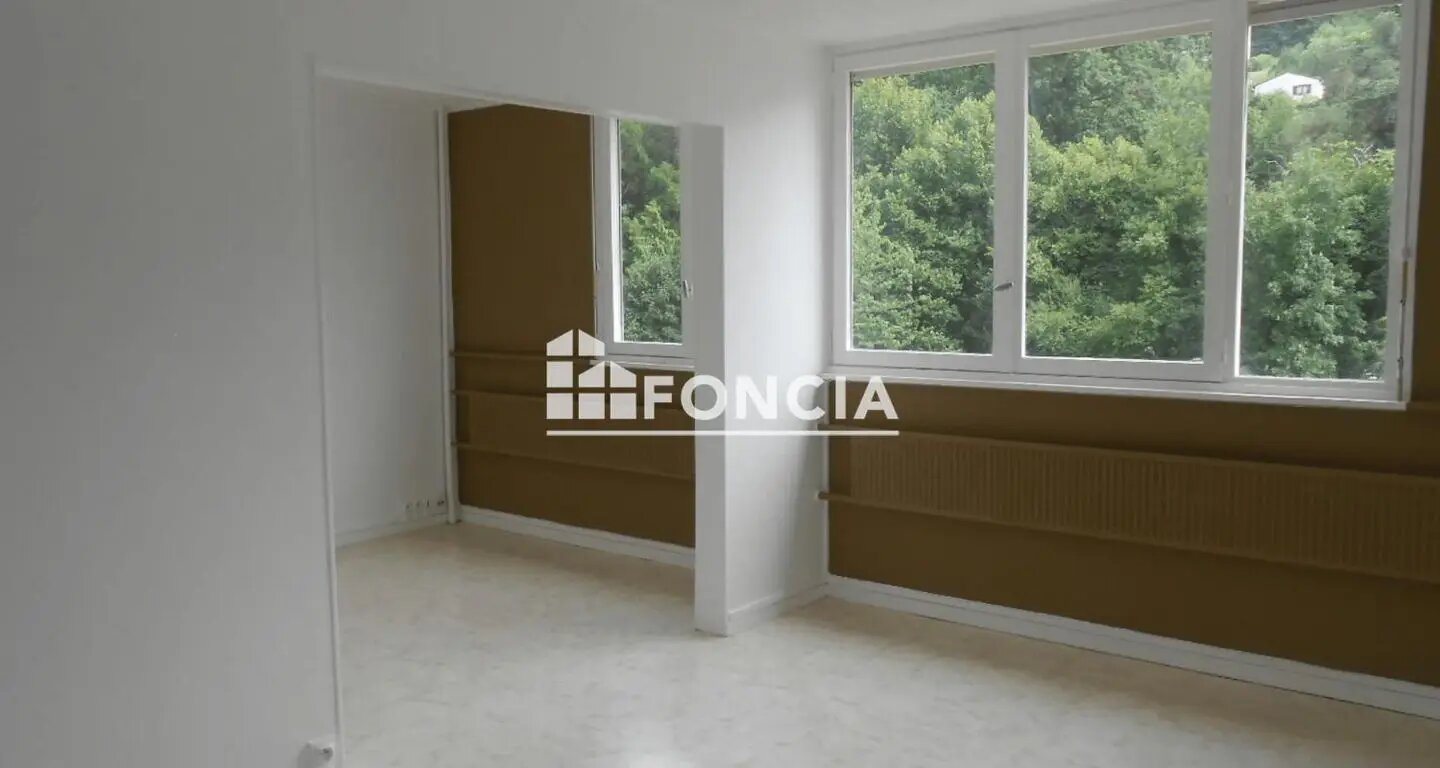 Appartement à louer, 73m², Saint-Etienne