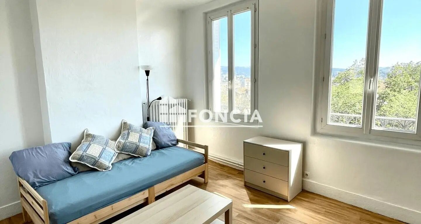 Appartement à louer, 30m², Saint-Étienne