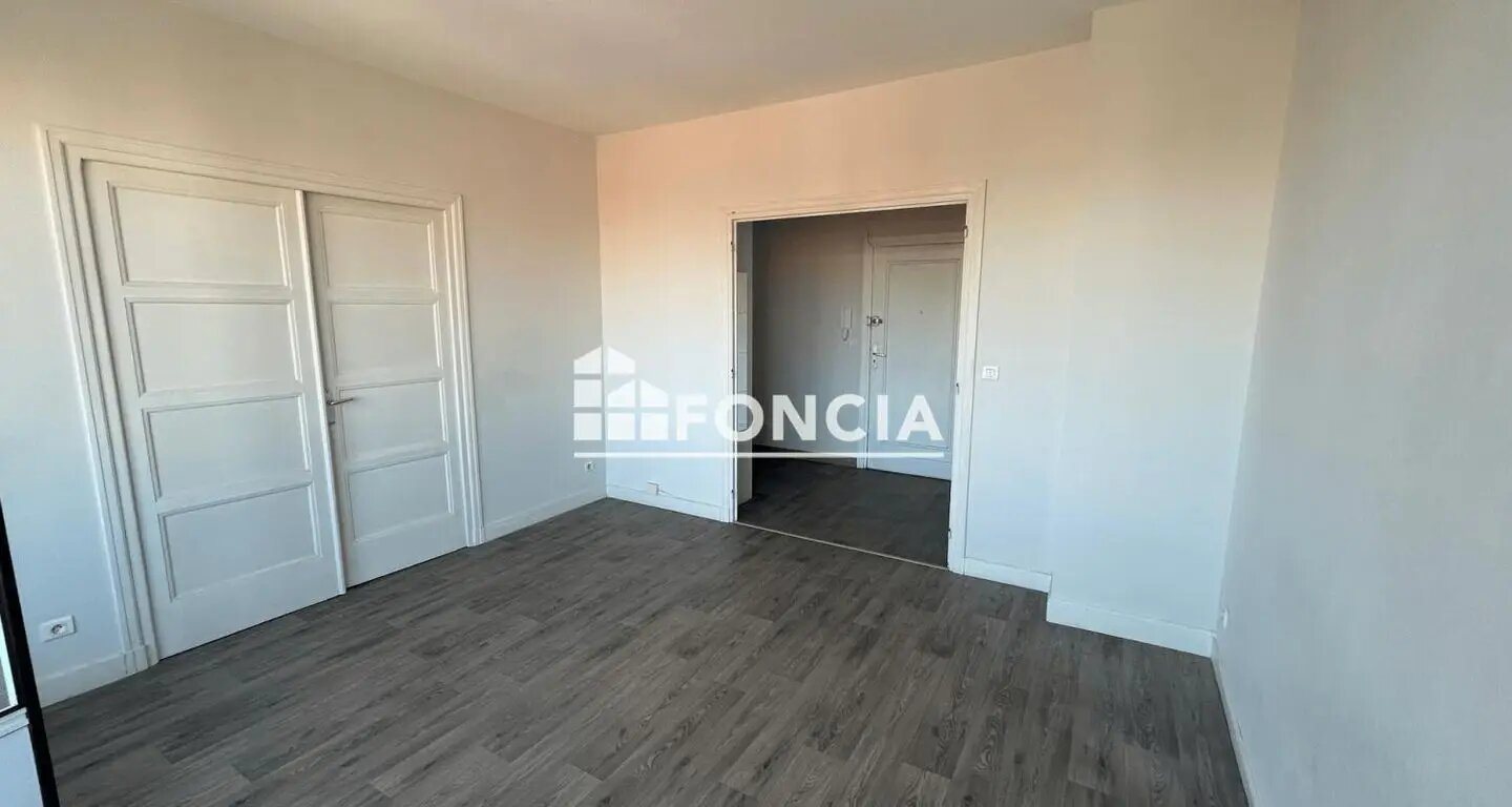 Appartement à louer, 81m², Roanne