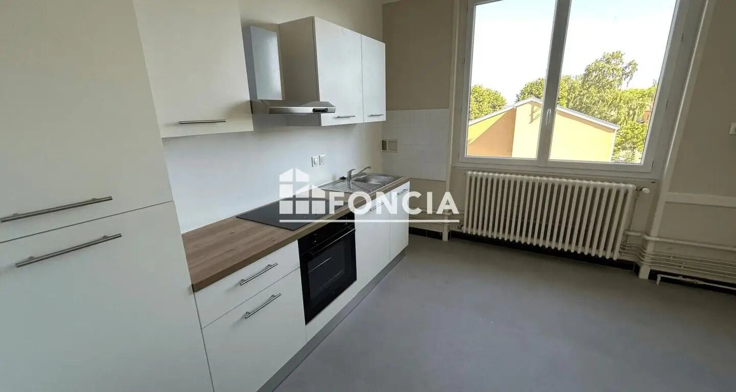 Appartement à louer, 78m², Roanne