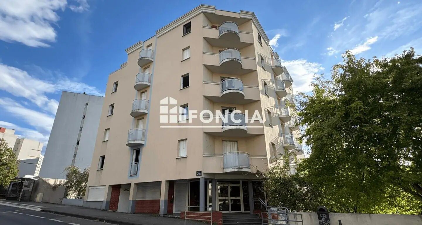 Appartement à louer, 19m², Clermont-Ferrand