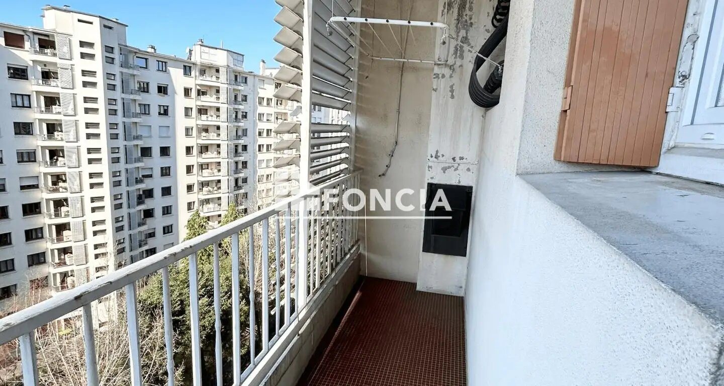 Appartement à louer, 72m², Saint-Etienne
