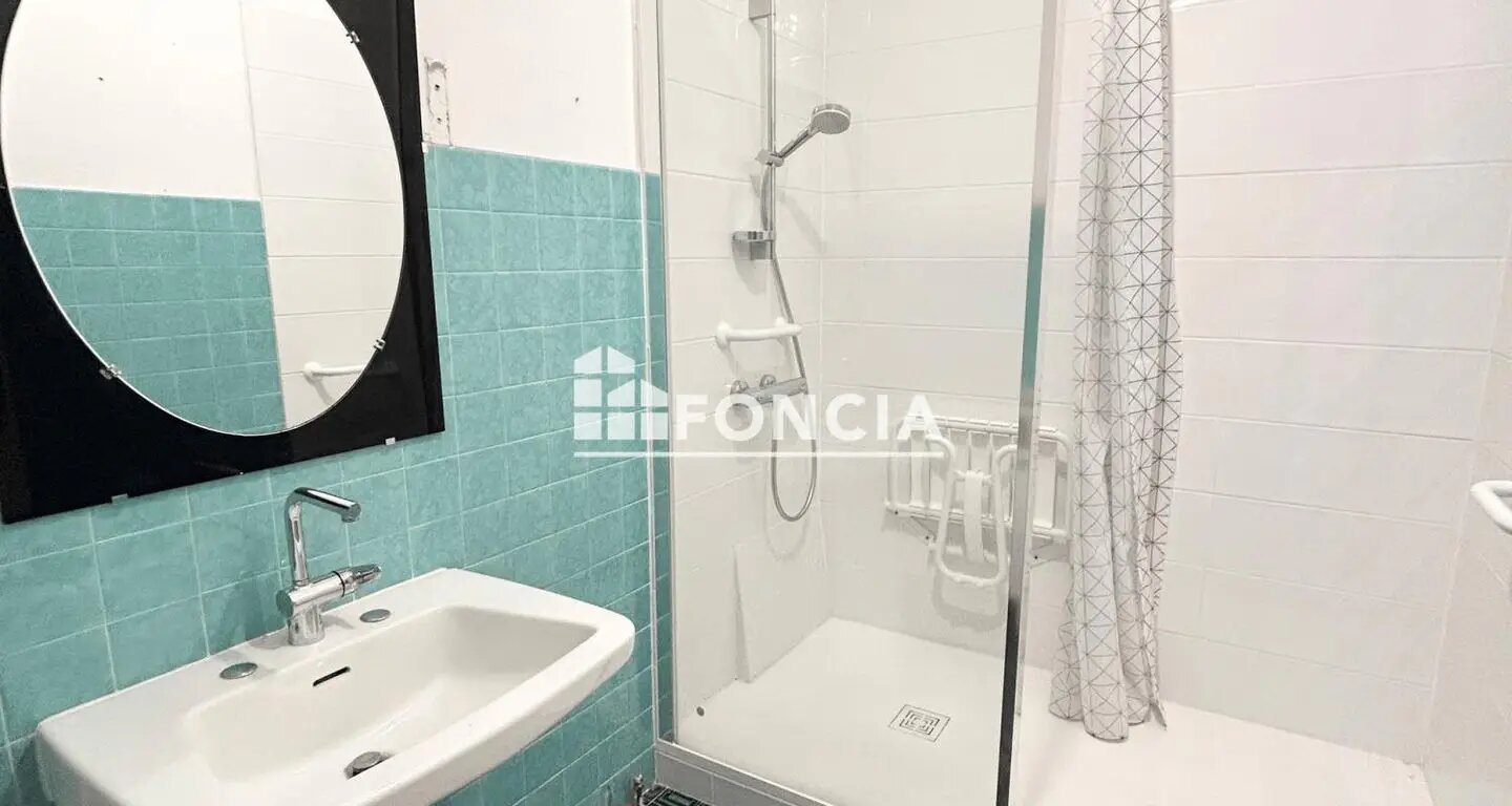Appartement à louer, 72m², Saint-Etienne