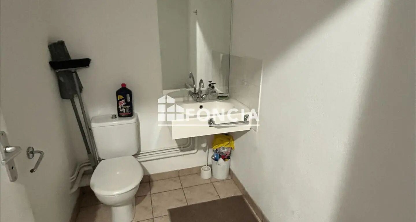 Appartement à louer, 19m², Saint-Étienne